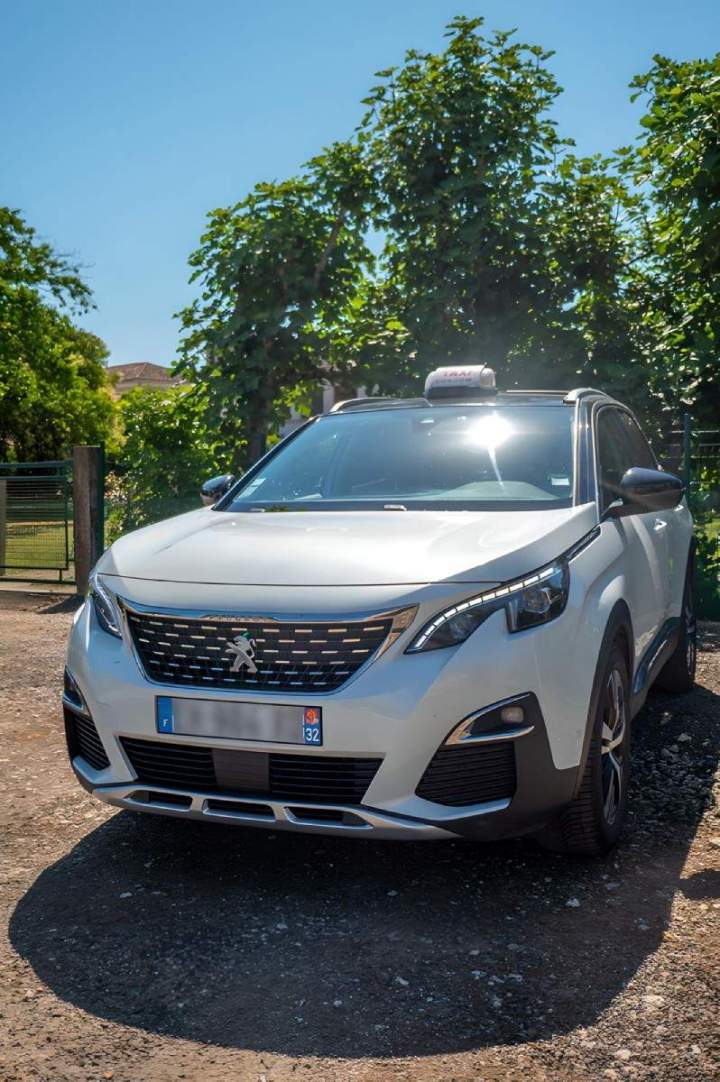 Taxi disponible Condom